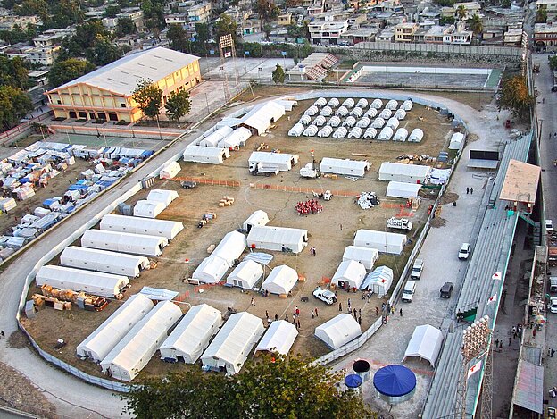 Tents for emergency cases 