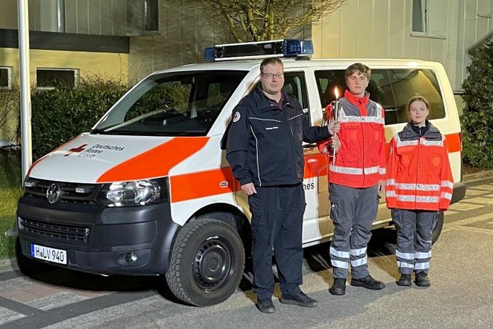 Fackellauf_LVNieSa_FDBNieSa1 DRK-Fackel bei der Fachdienstbereitschaft des LV Niedersachsen