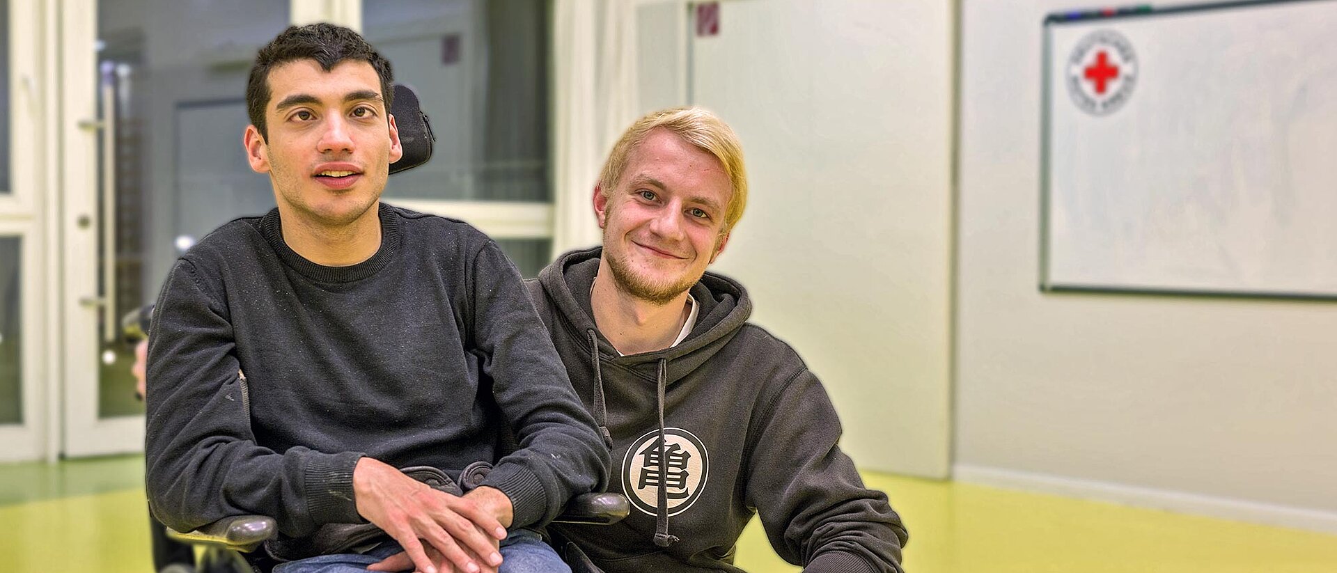 Patient mit Behinderung und Betreuer