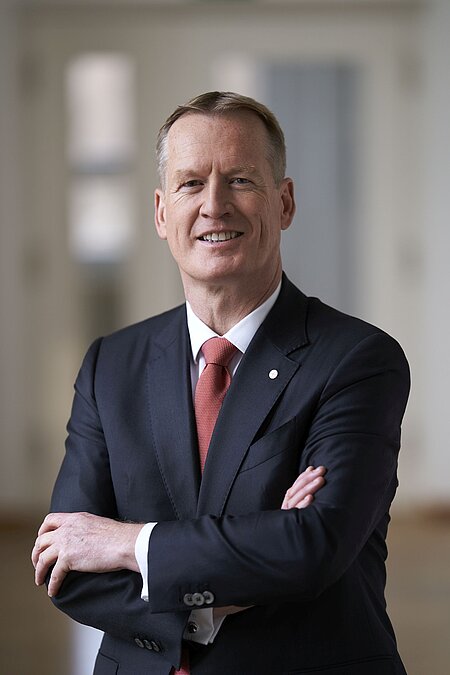 Christian Reuter DRK-Generalsekretär Christian Reuter, DRK-Generalsekretär
