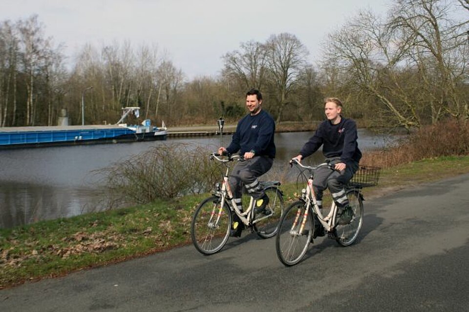 Fackellauf_LV_OB_KV_OldenburgStadt3 DRK-Fackel mit Ehrenamtlichen des KV Oldenburg auf dem Fahrrad