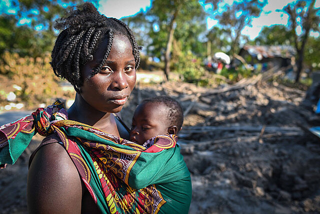 Foto: Mutter und Baby in Mosambik