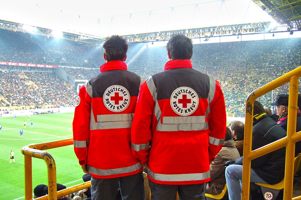 Fußball-WM 2006 Sanitätsdienstleistende in Fußballstadion