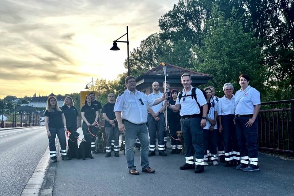 Fackellauf_LVSL_KVSt.Ingbert5 DRK-Fackel beim KV St. Ingbert