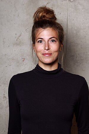 Dr. Carolin Saltzmann Portrait von Dr. Carolin Saltzmann