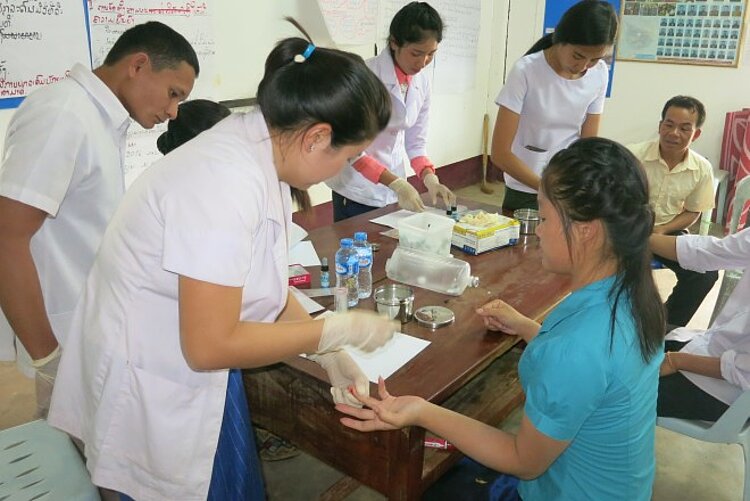 Verbesserung der Gesundheitsversorgung in Laos Hilfe in Laos für die Bevölkerung