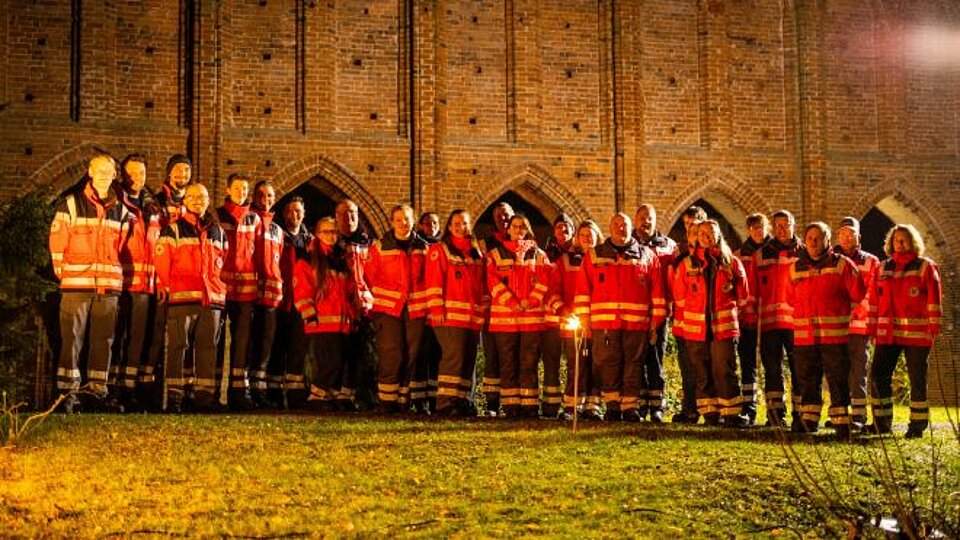 Fackellauf_LV_OB_KV_OldenburgLand2 Gruppenfoto mit allen beteiligten Helfer*innen, die für entsprechende Beleuchtung in den Abendstunden gesorgt hatten – ein tolles Team.
